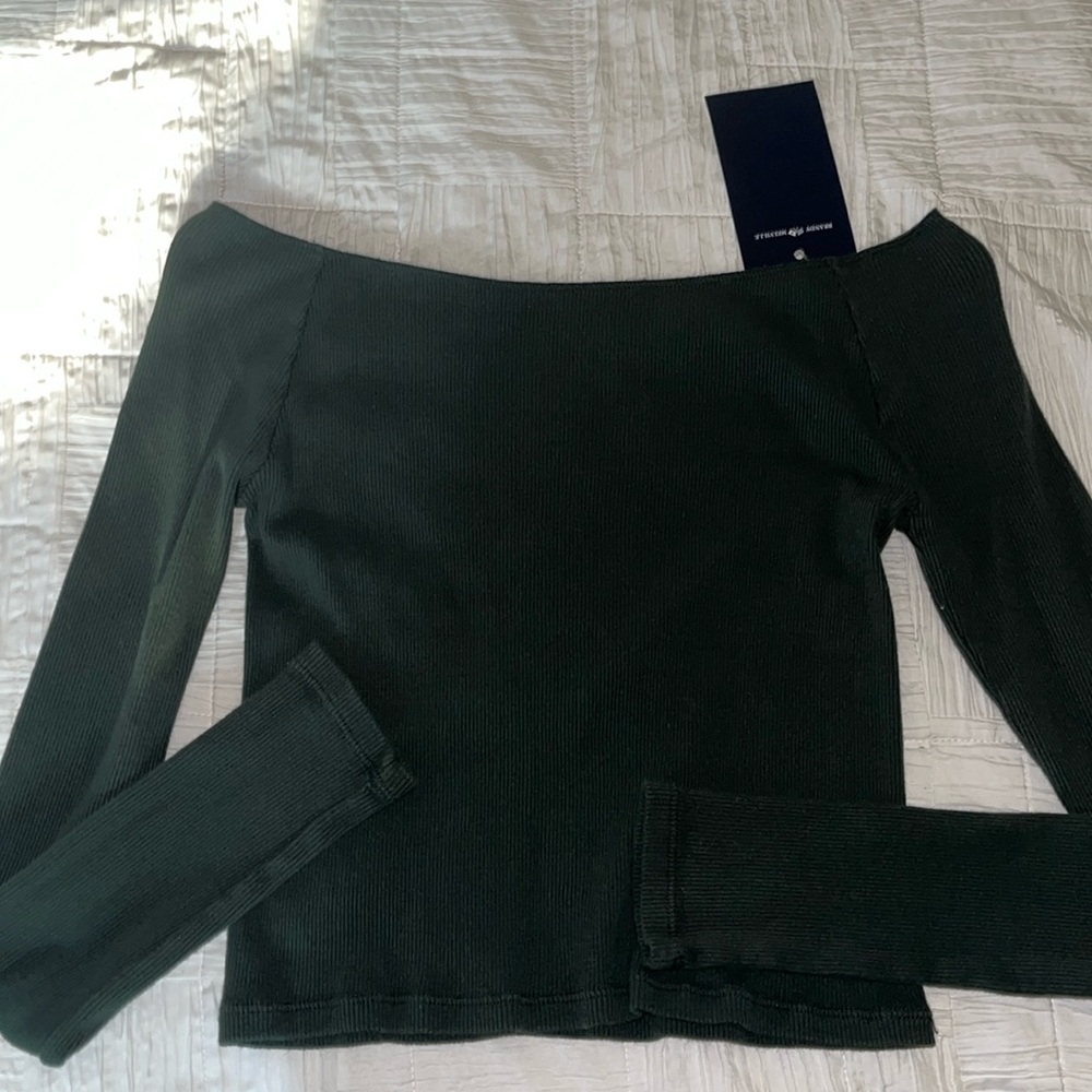 Brandy Melville Mayson top